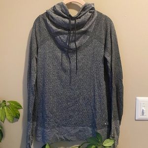 Underarmour tight flitting thin cowl neck sweater